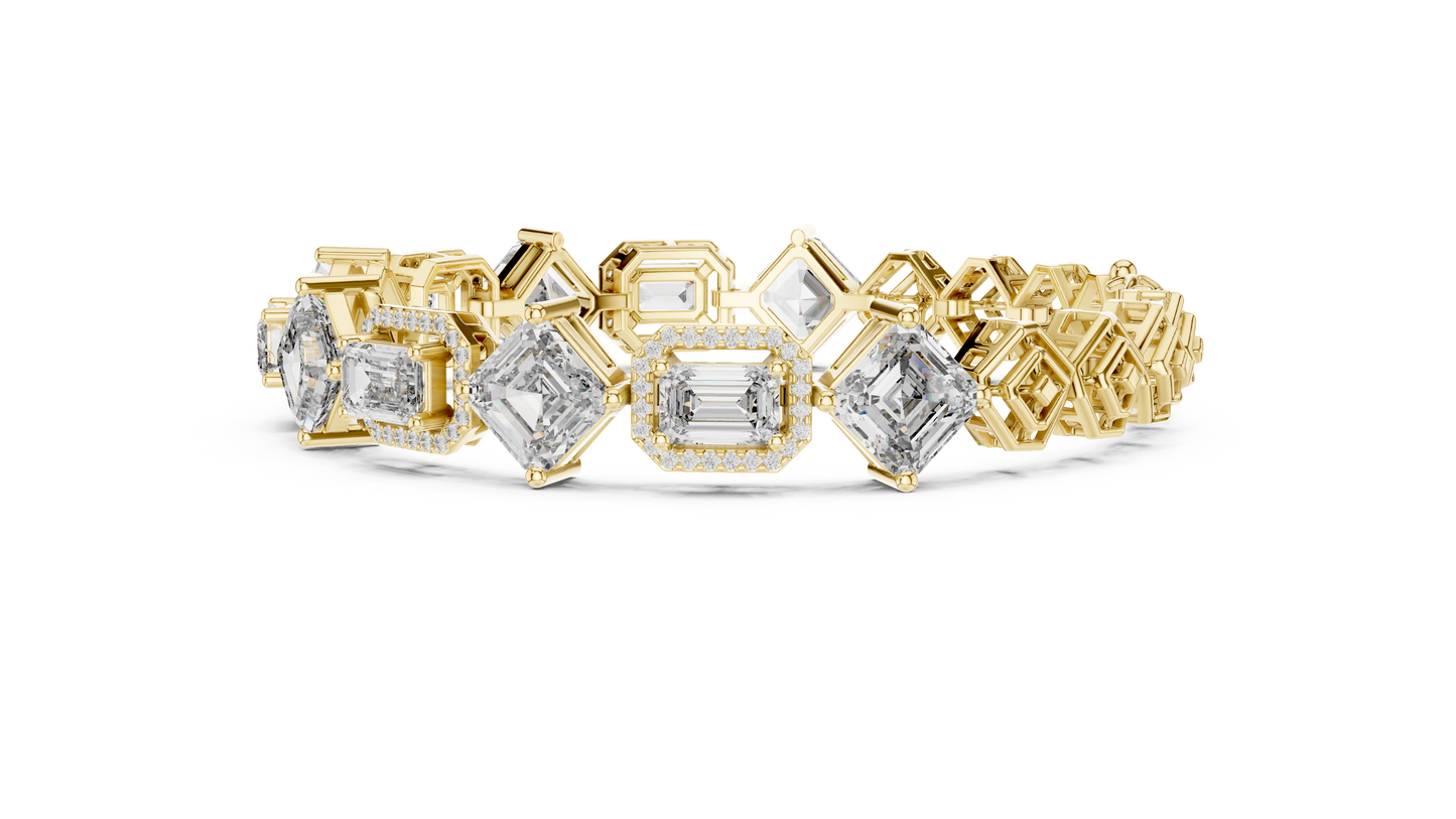 Unique Emerald Cut Diamond Tennis Bracelet