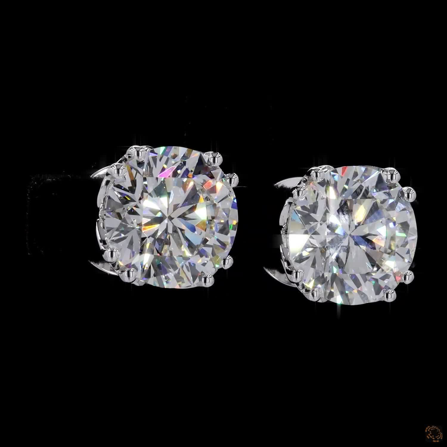 White Gold Round Diamond Stud Earrings