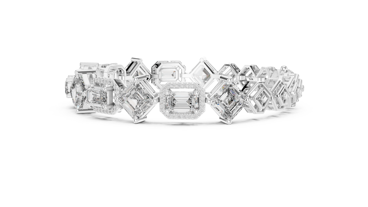 Unique Emerald Cut Diamond Tennis Bracelet