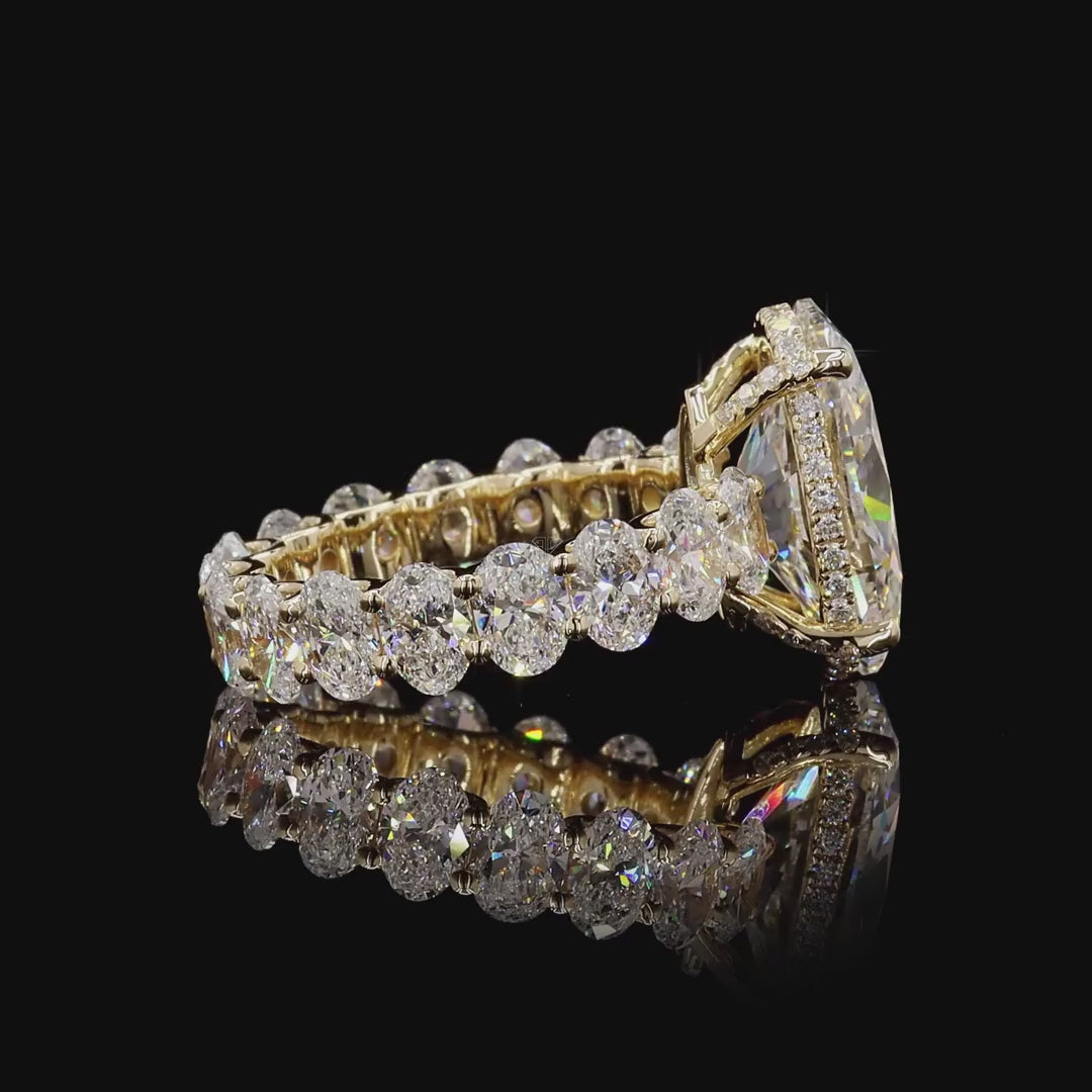 Yellow Gold Oval Diamond Ring